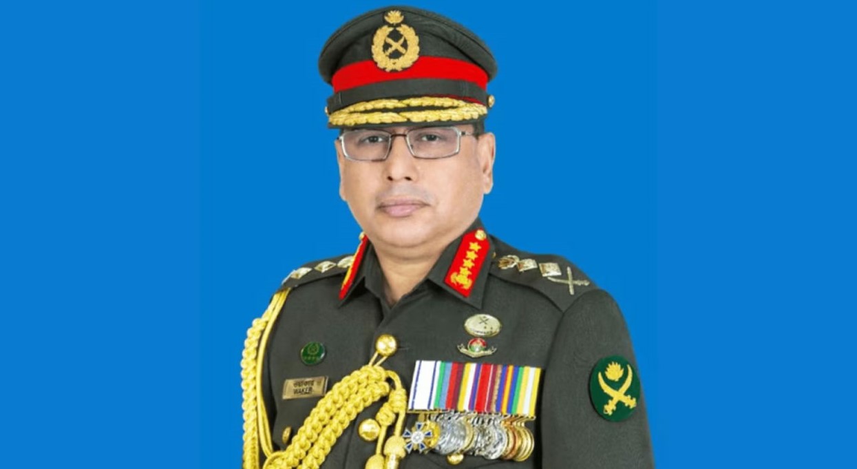 সরকারি সফরে কাতার গেলেন সেনাবাহিনী প্রধান ওয়াকার-উজ-জামান 