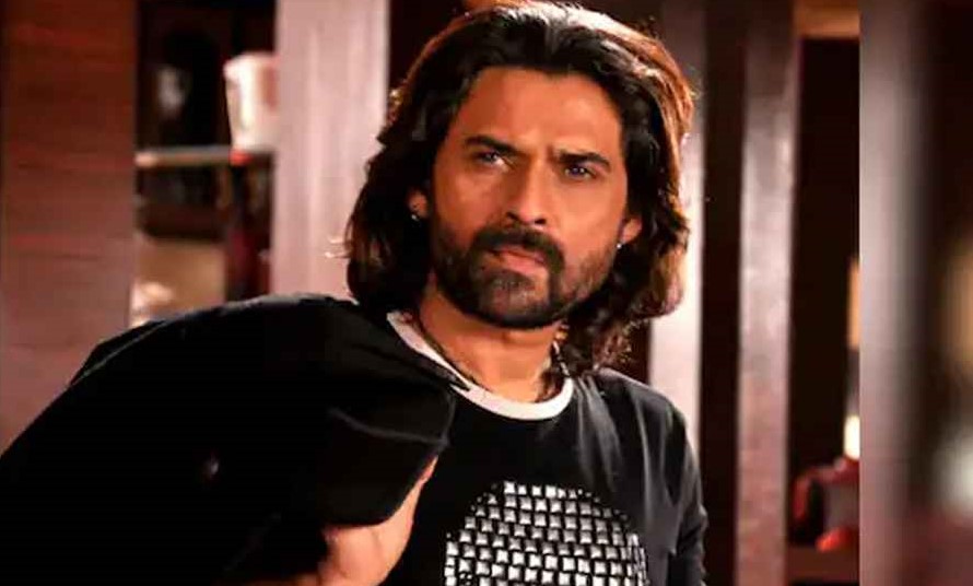 অভিনেতা মুকুল দেব আর নেই