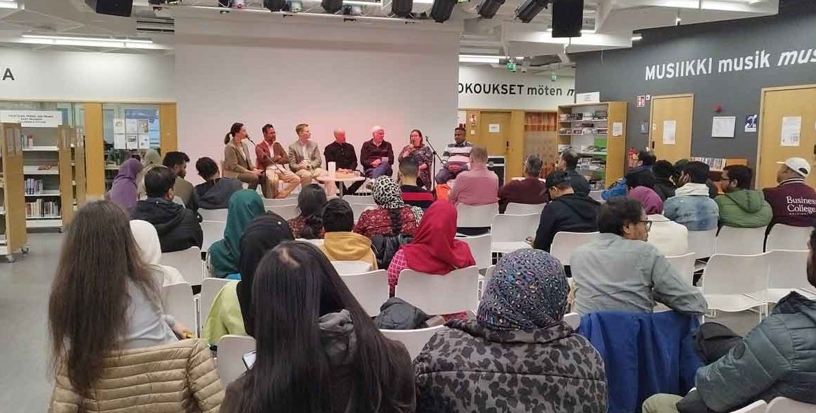 ফিনল্যান্ডে বিদেশি ভাষাভাষী শিশুদের ভাষাগত চ্যালেঞ্জ নিয়ে আলোচনা