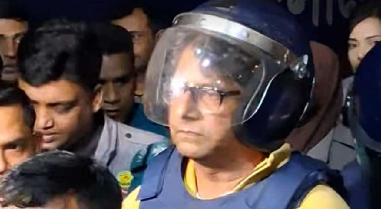 সাংবাদিক আনিস আলমগীর ৫ দিনের রিমান্ডে