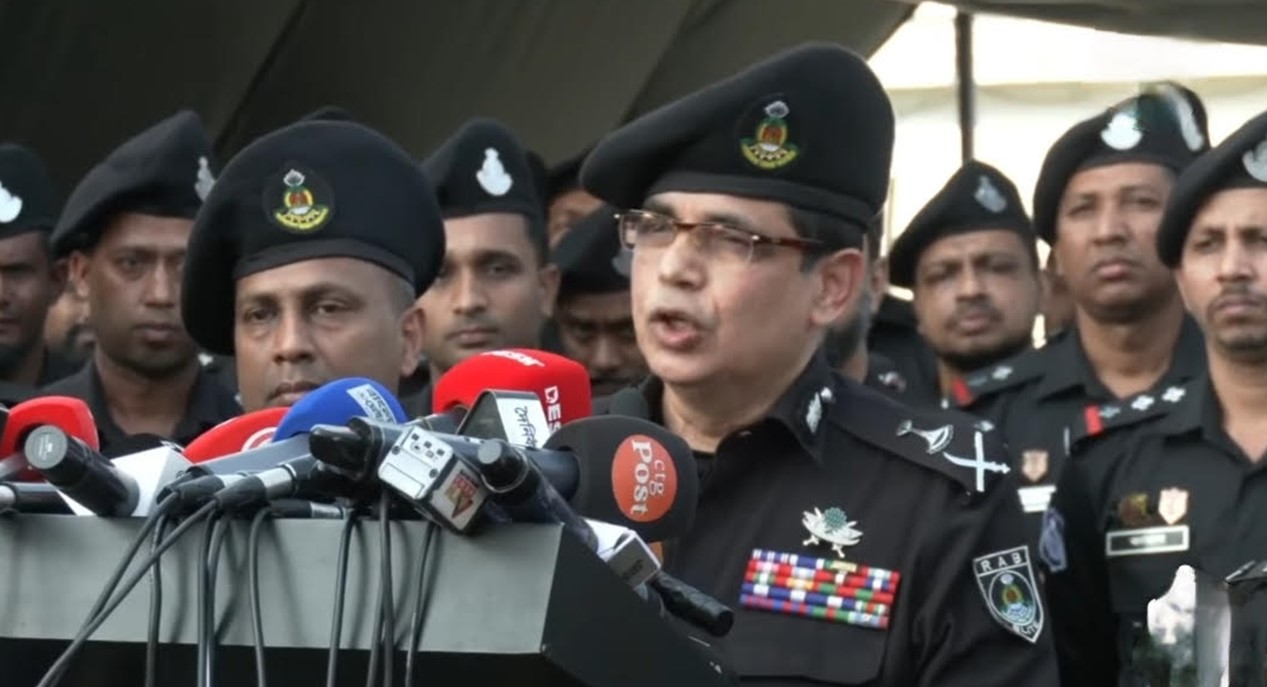 জঙ্গল সলিমপুরে সন্ত্রাসীদের নির্মূল করা হবে: র‌্যাব মহাপরিচালক