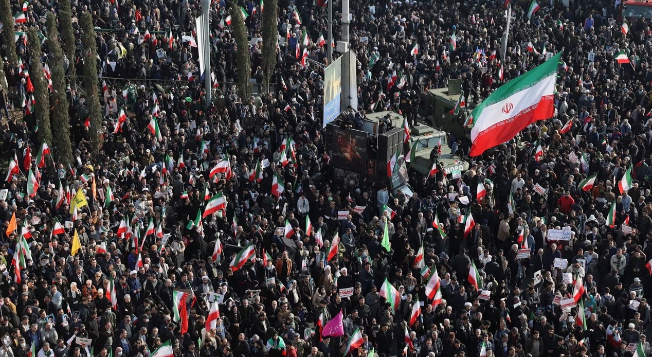 ইরানে বিক্ষোভে নিহত অন্তত ৬০০০