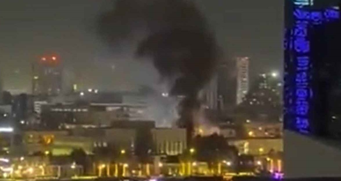 দুবাইয়ে মার্কিন দূতাবাসে হামলা করেছে ইরান