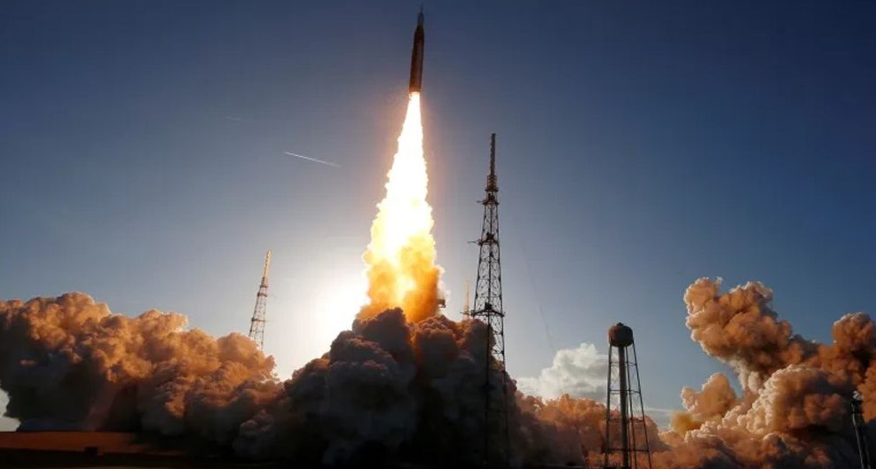 ৫৪ বছর পর আবারও চাঁদের পথে মানুষ