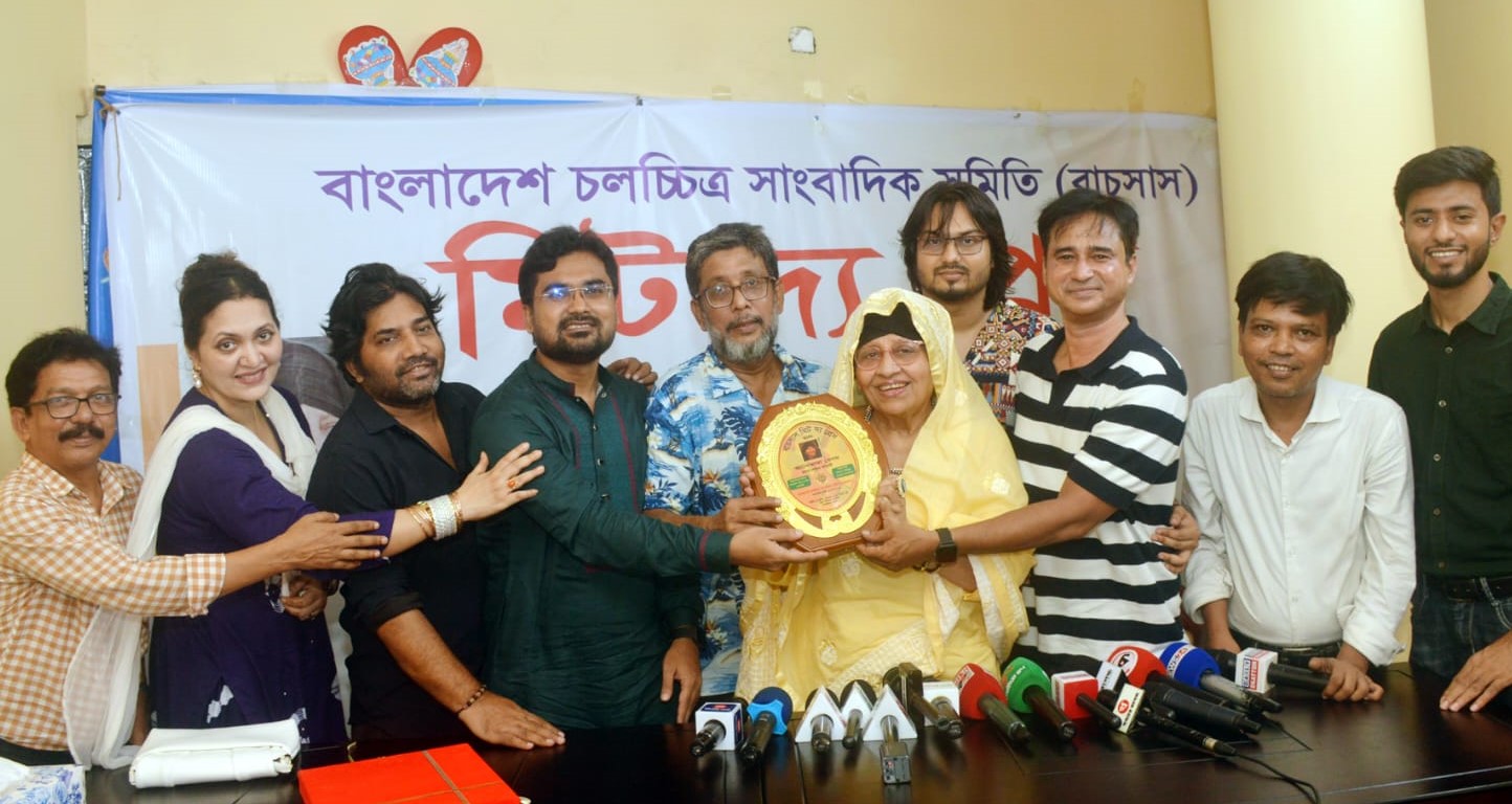 এই সম্মান আমার আজীবন মনে থাকবে: আনোয়ারা