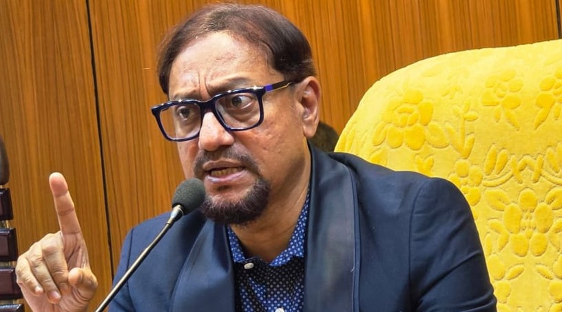 উপদেষ্টা প্রজেক্ট ফাইলটা ঘরে নিয়ে যান: চসিক মেয়র