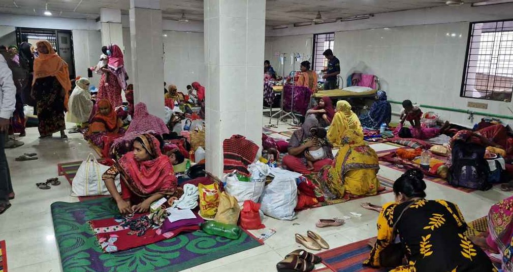 চাঁপাইনবাবগঞ্জে হামের উপসর্গ নিয়ে ভর্তি রোগীর সংখ্যা ৫ শতাধিক