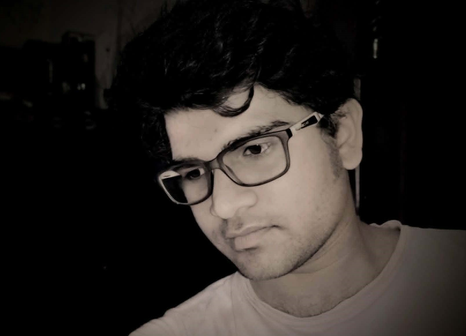 “আমি” একটি মহাবিশ্বের আত্মজীবনী