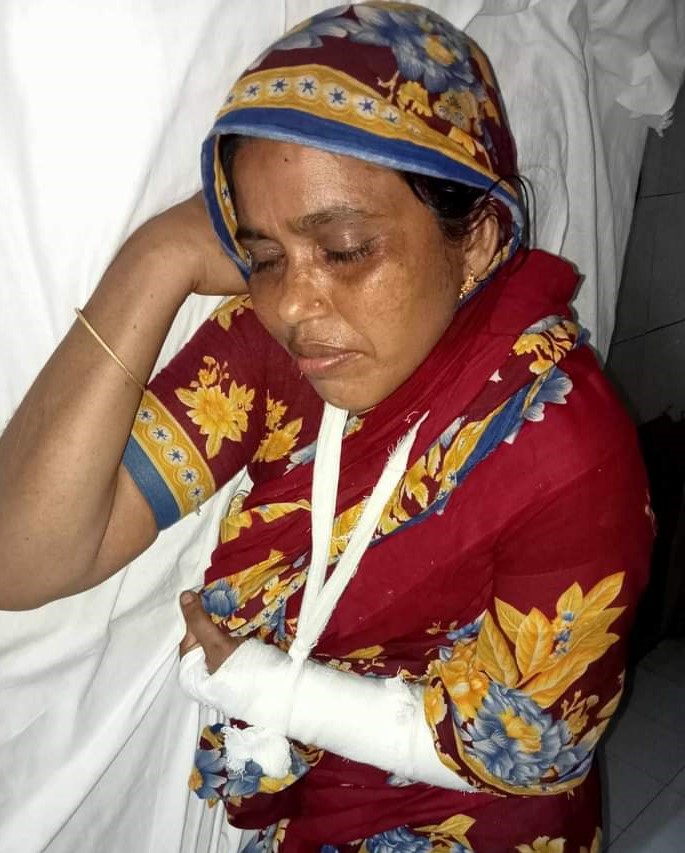 কেশবপুরে যৌতুকের দাবিতে স্ত্রীকে হত্যার চেষ্টা