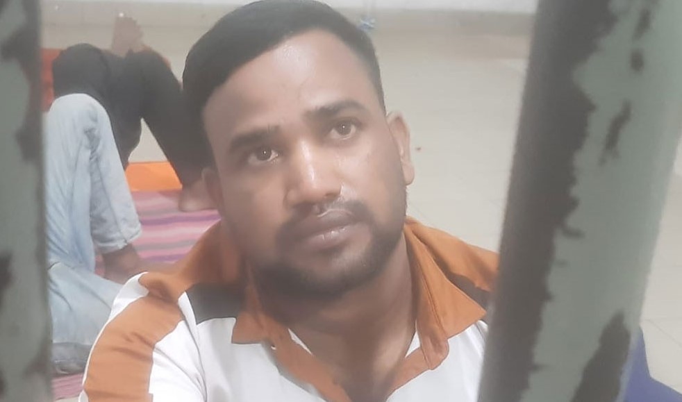 সাভারে ৩৪ দিন কিশোরীকে আটকে রেখে ধর্ষণ, যুবক গ্রেপ্তার