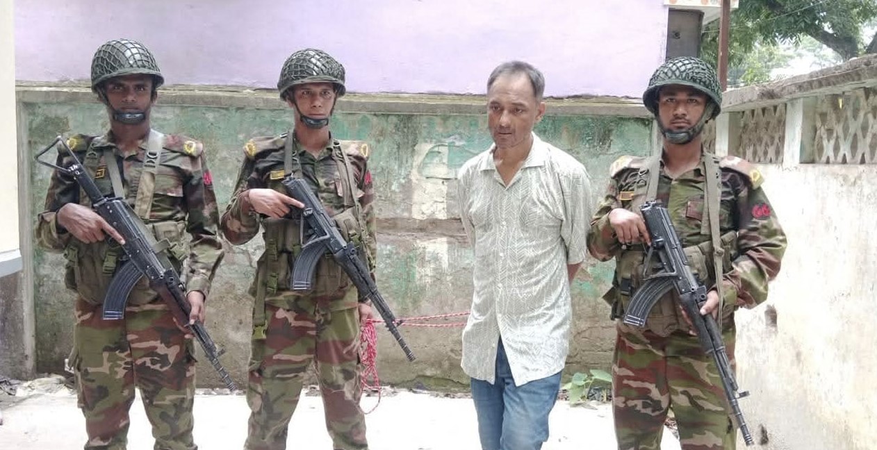 সাবেক এমপি রিফাত আমিনের ছেলে আটক