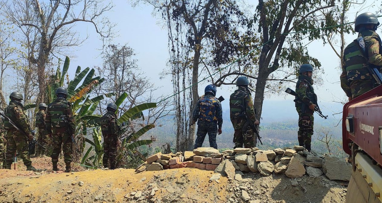 রুমায় সেনাবাহিনীর অভিযানে কেএনএ কমান্ডারসহ নিহত ২