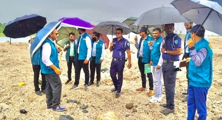 সাদা পাথর লুটপাটে জড়িতদের দুর্নীতি অনুসন্ধানে দুদক