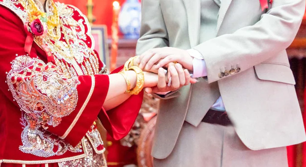 বিয়ে করলেই মিলবে নাগরিকত্ব
