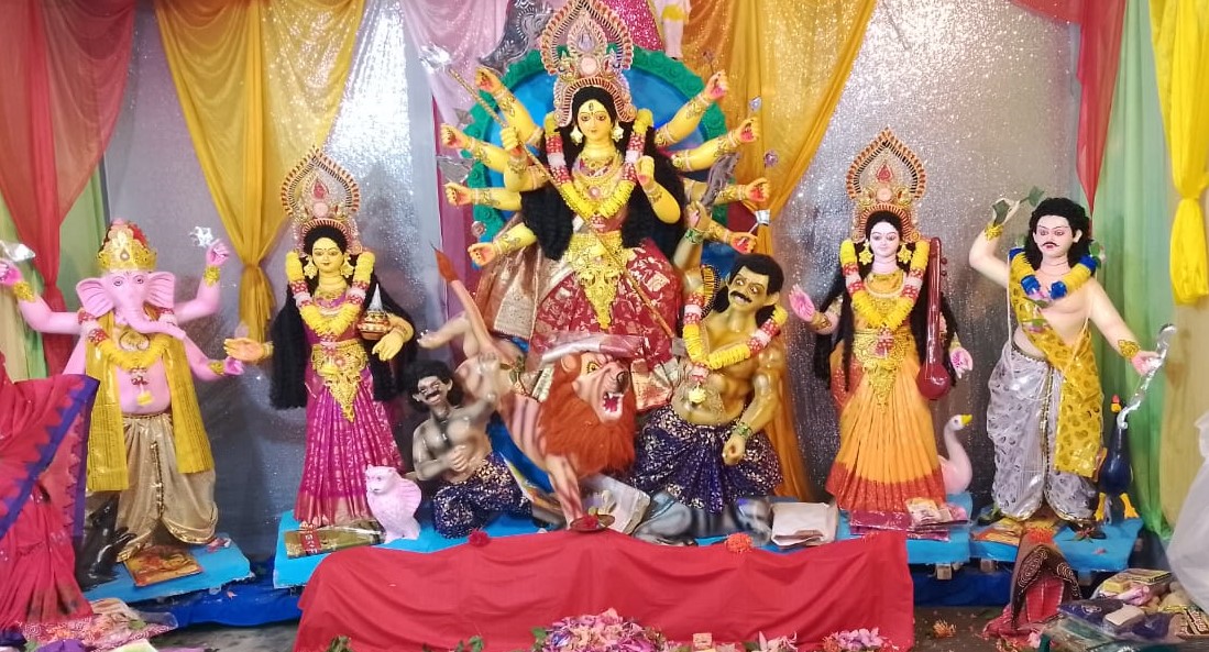 বিশ্বনাথে ২৪টি মণ্ডপে চলছে দুর্গাপূজা 