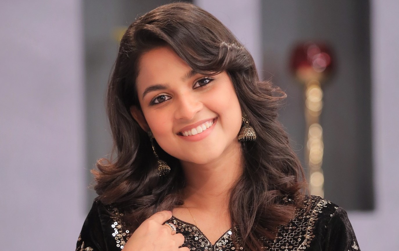 জেনে নিন হাসির উপকারিতা
