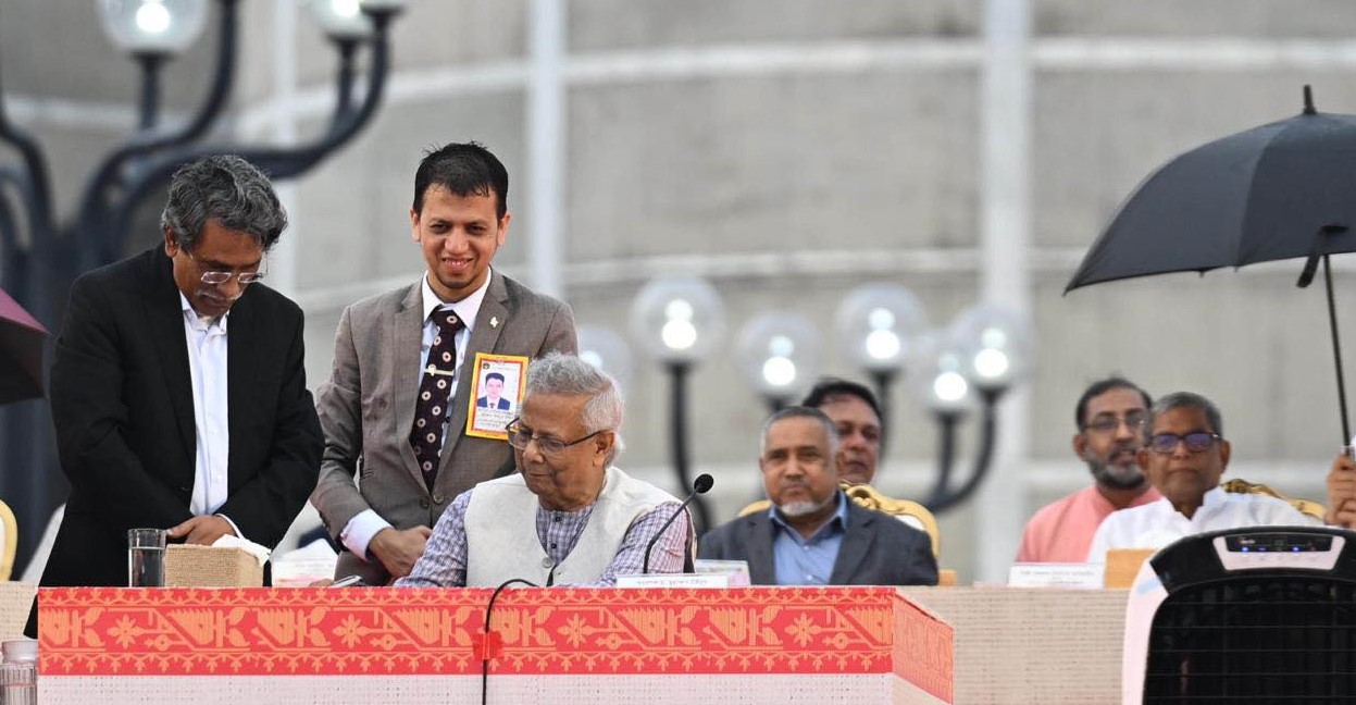জুলাই সনদ স্বাক্ষর করলেন ড. ইউনূসসহ রাজনৈতিক নেতারা