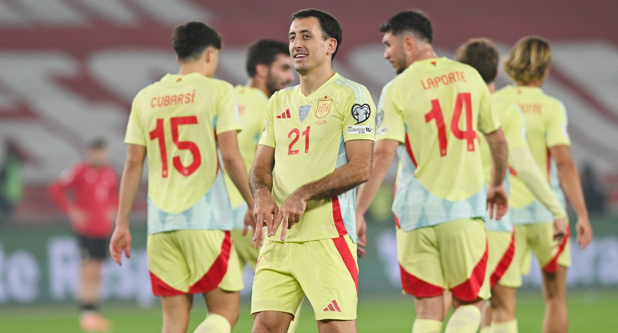 প্রতিপক্ষের জালে গোল উৎসব, বিশ্বকাপের দ্বারপ্রান্তে স্পেন