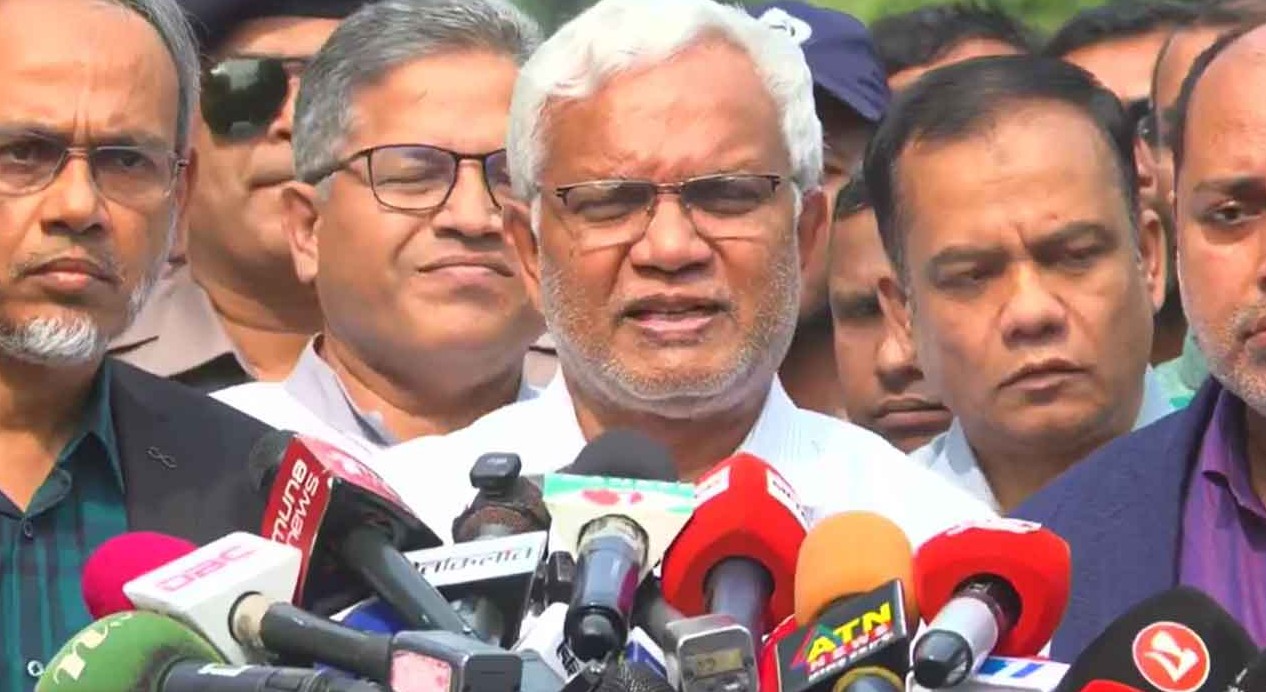 গুজবে কান না দেওয়ার অনুরোধ