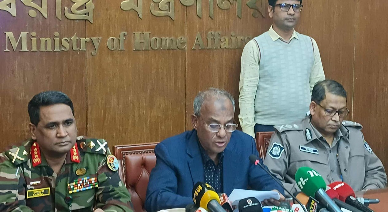 নির্বাচনী নিরাপত্তায় মাঠে থাকবে ডগ স্কোয়াড-ড্রোন