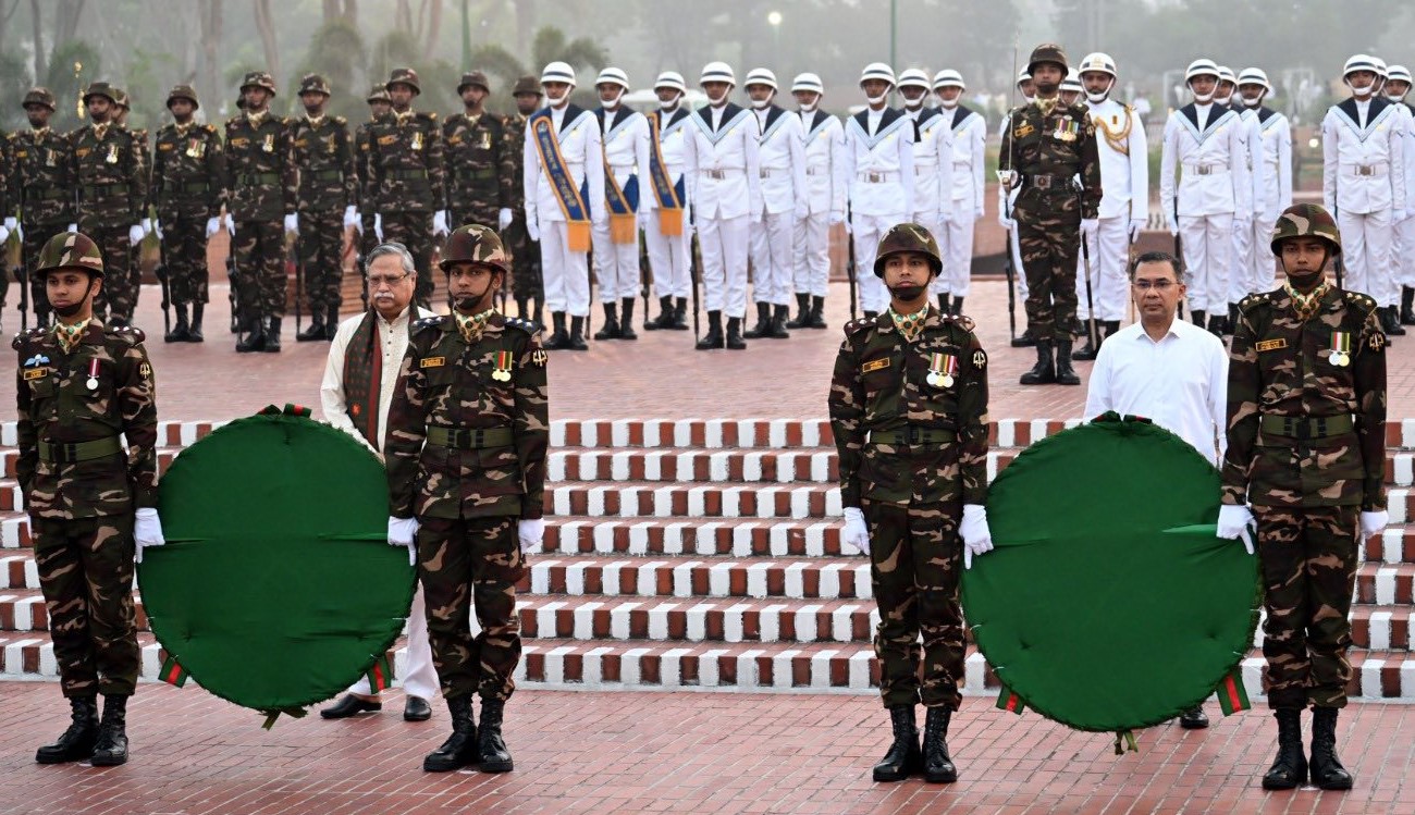 স্বাধীনতা দিবসে স্মৃতিসৌধে রাষ্ট্রপতি ও প্রধানমন্ত্রীর শ্রদ্ধা