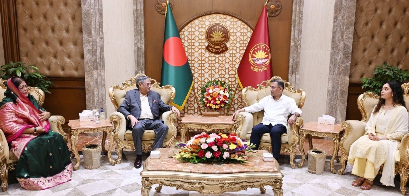 স্বাধীনতা দিবস উপলক্ষে রাষ্ট্রপতির সঙ্গে প্রধানমন্ত্রীর সাক্ষাৎ
