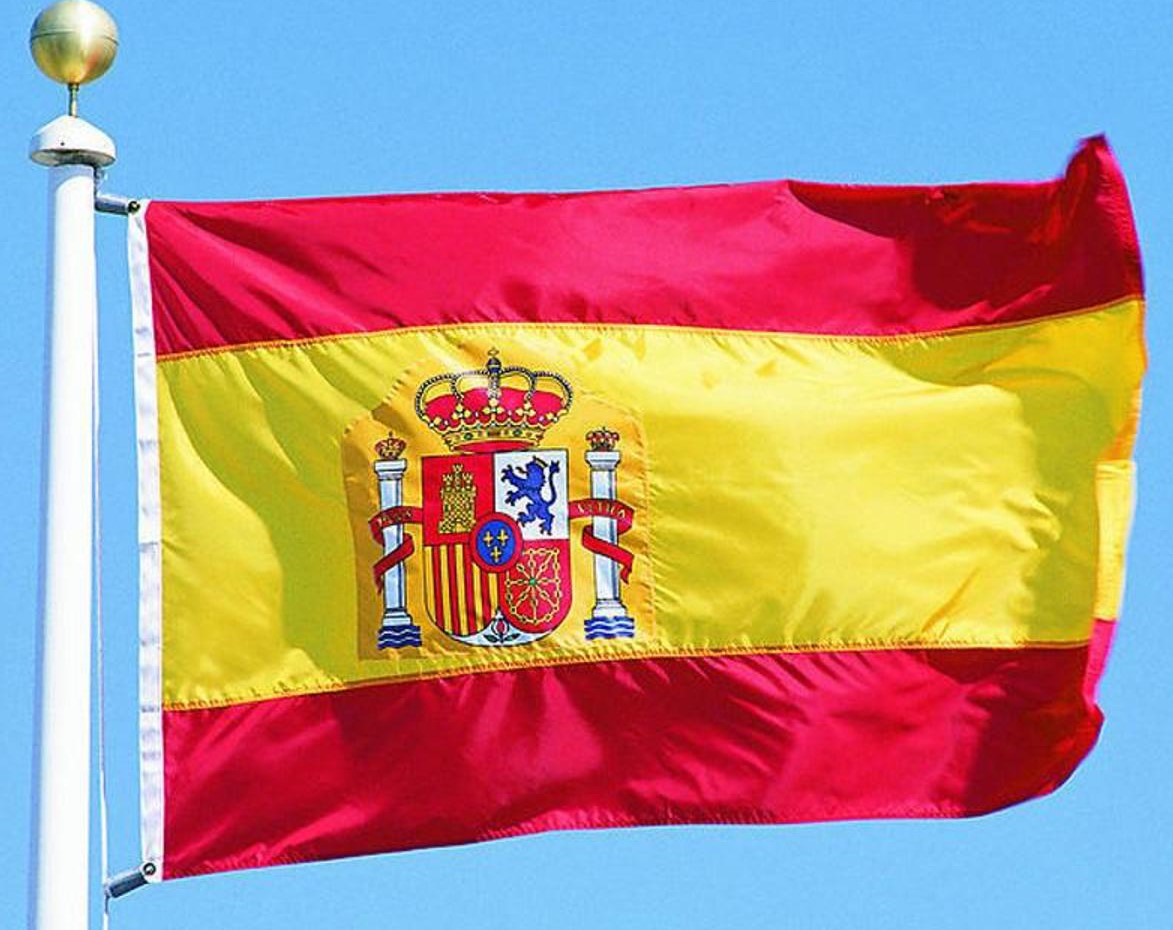 বাংলাদেশিসহ নথিবিহীন ৫ লাখ অভিবাসীকে বৈধতা দিচ্ছে স্পেন