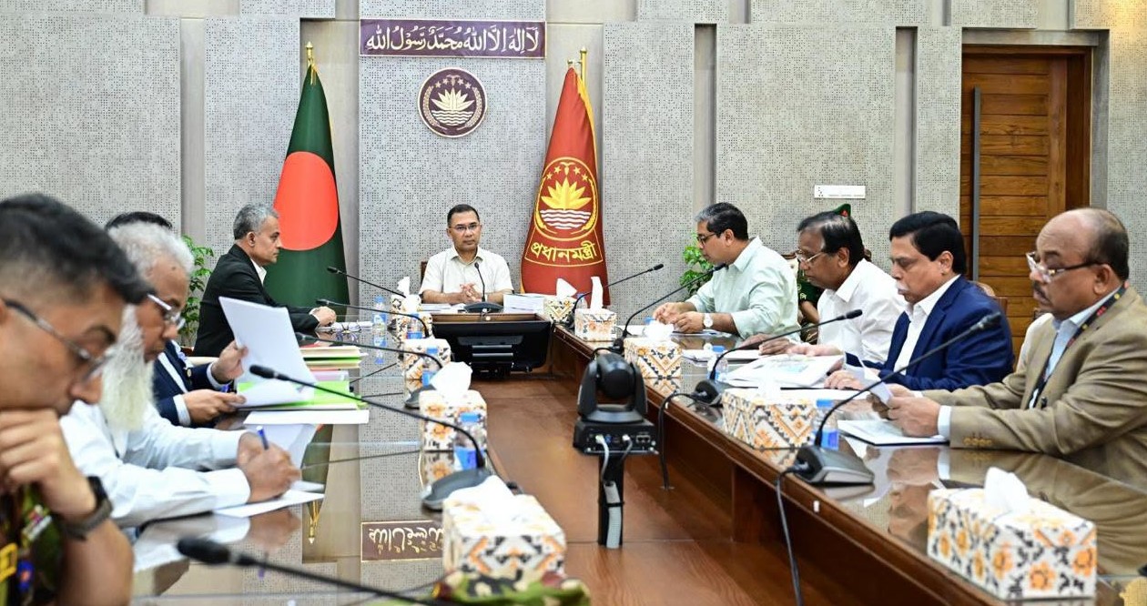 ঢাকায় বৃত্তাকার সড়ক নির্মাণকাজে গতি বাড়ানোর নির্দেশ