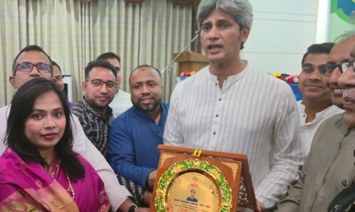 বাঞ্ছারামপুর ব্যাংকার্স এসোসিয়েশনের ইফতার মাহফিল অনুষ্ঠিত