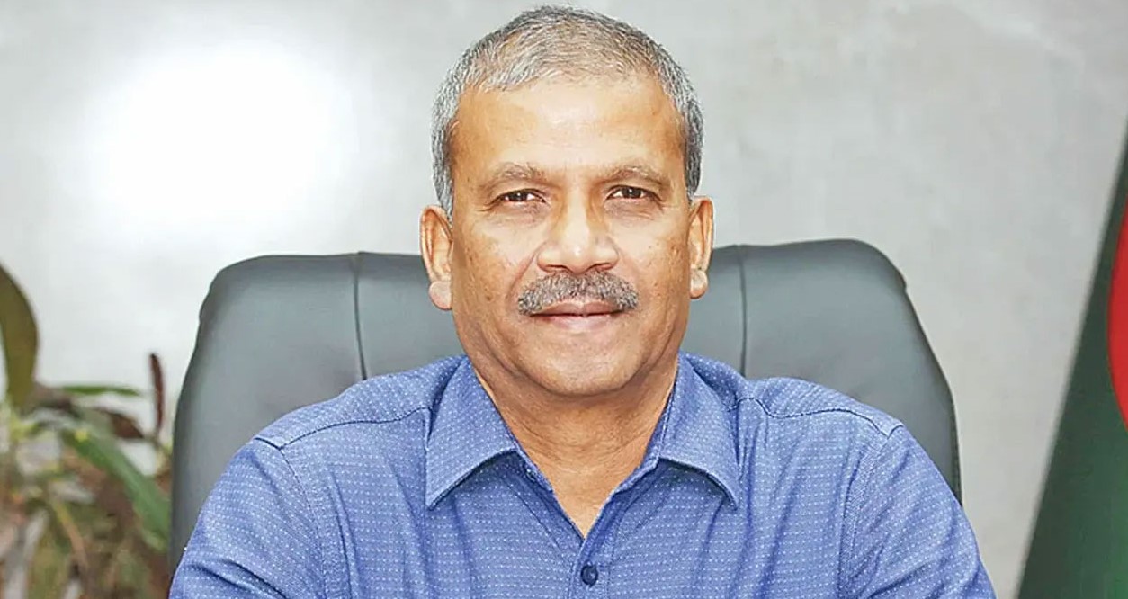 মিটফোর্ডে হত্যার বিচার দ্রুত বিচার ট্রাইব্যুনালে হবে: আসিফ নজরুল