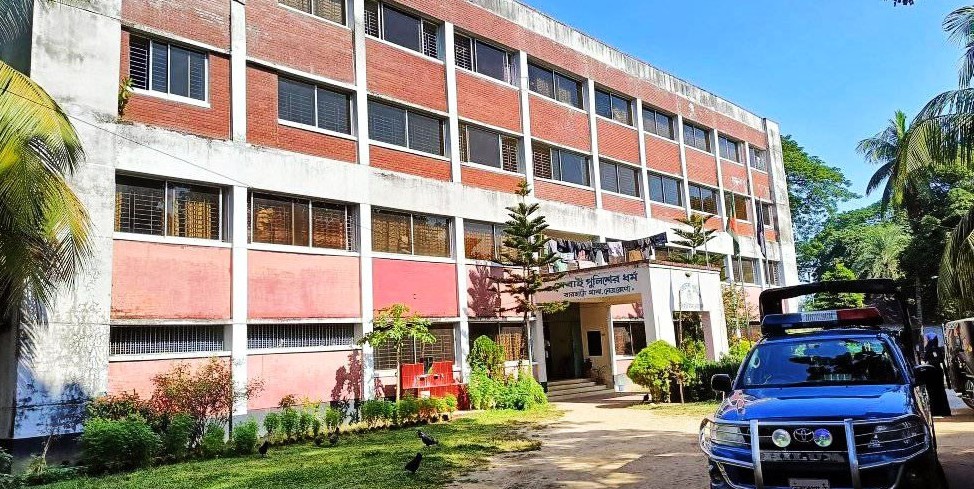 বারহাট্টায় সাড়ে ৪ বছরের শিশুকে ধর্ষণের অভিযোগ