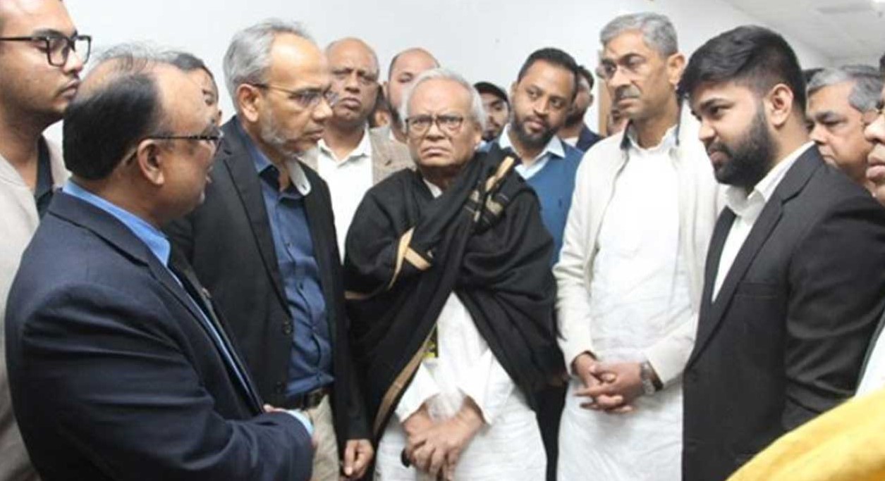 আগুনে পুড়িয়ে হত্যার ঘটনায় দৃশ্যমান বিচার চায় জনগণ: রিজভী