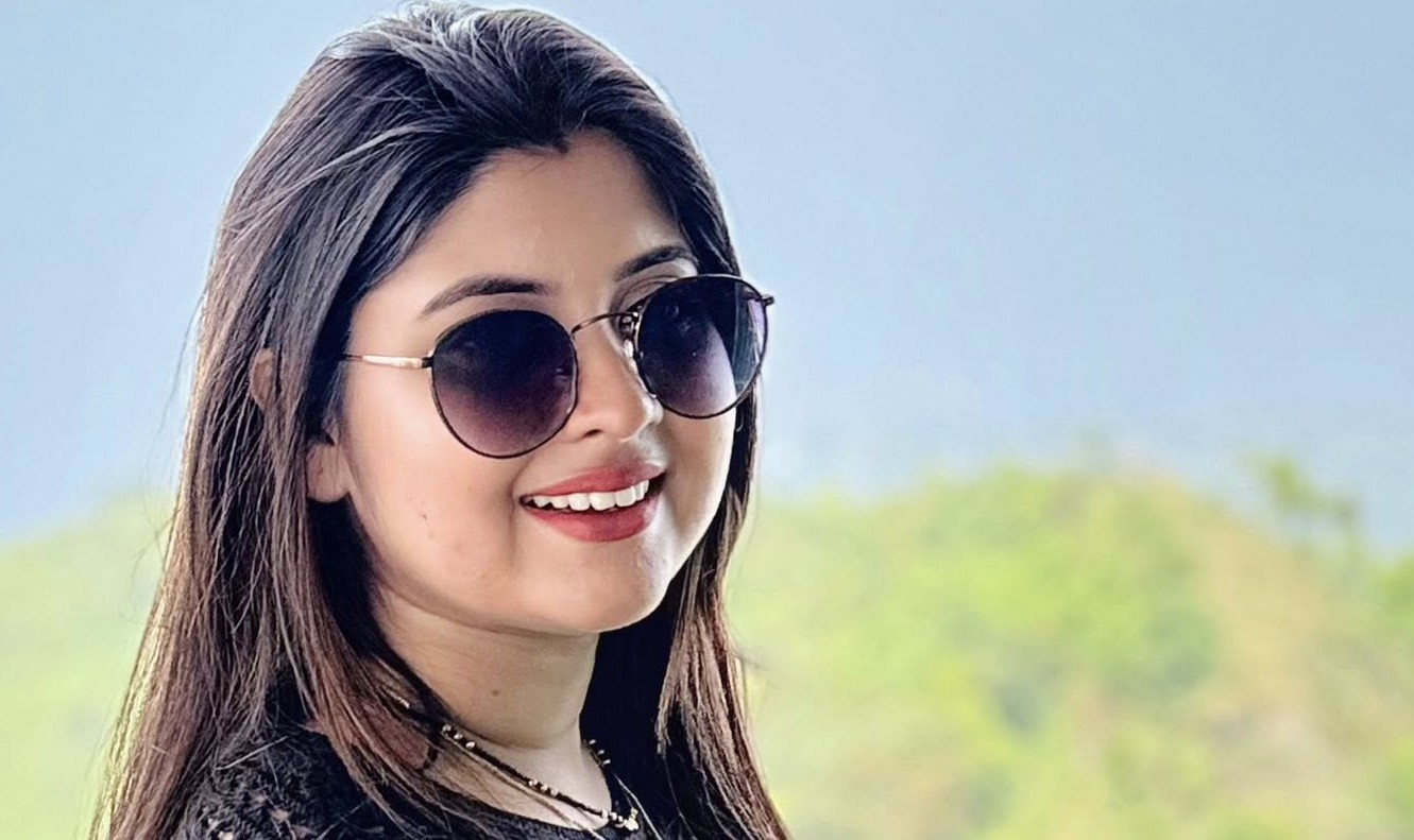 গরমে চোখের যত্নে করণীয়