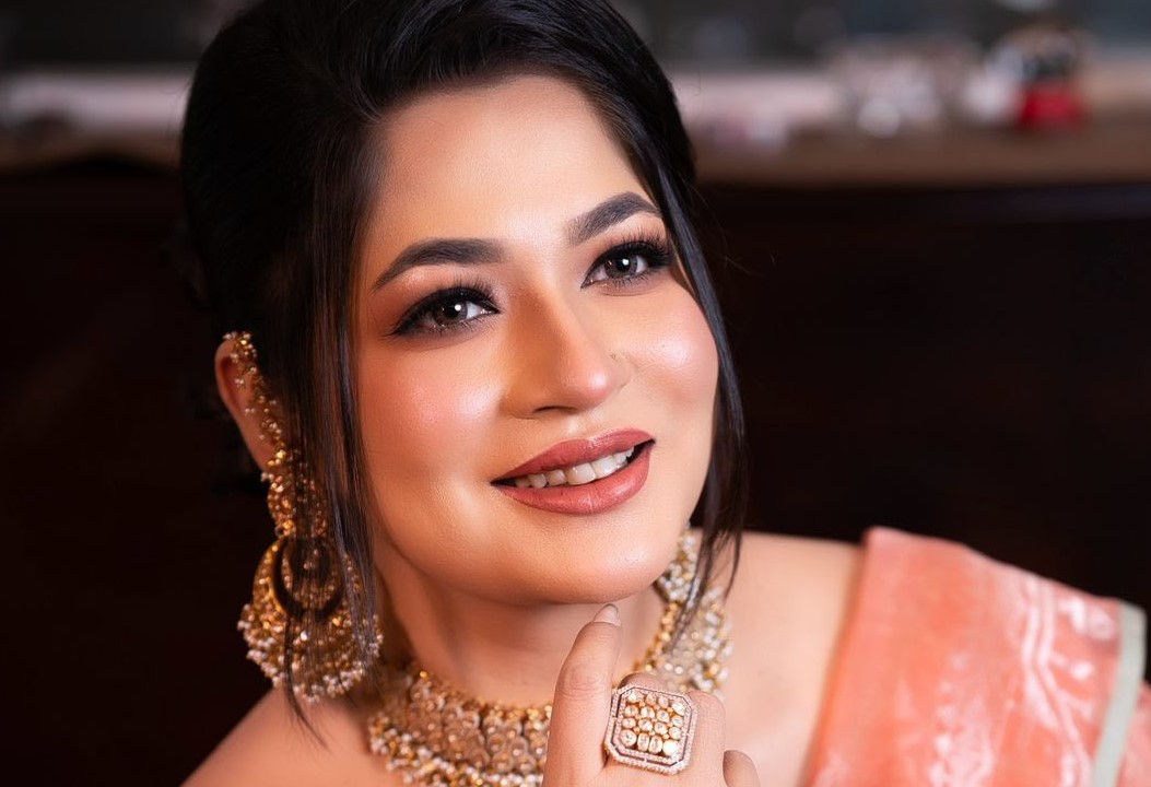 বিস্মিত বাঁধন, একাধিক গোয়েন্দা সংস্থার সঙ্গে নাম