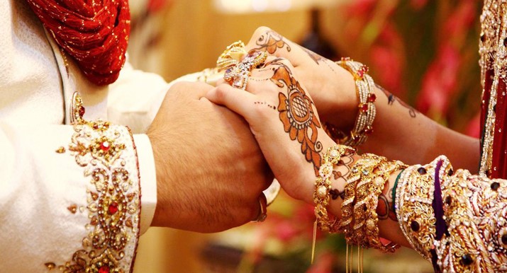 বিয়ে করলেই নাগরিকত্ব পাবেন যেসব দেশে