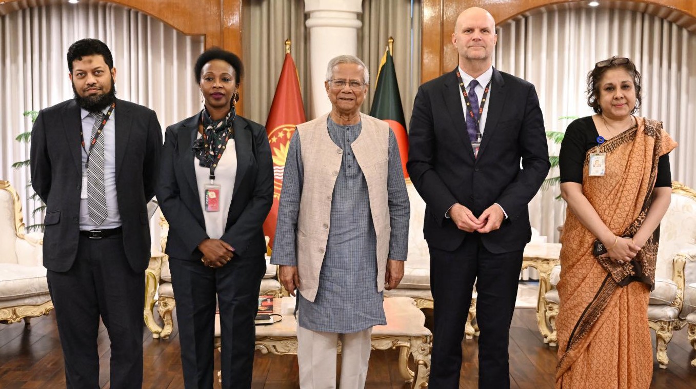 রোহিঙ্গা সংকটের একমাত্র টেকসই সমাধান প্রত্যাবাসন: প্রধান উপদেষ্টা