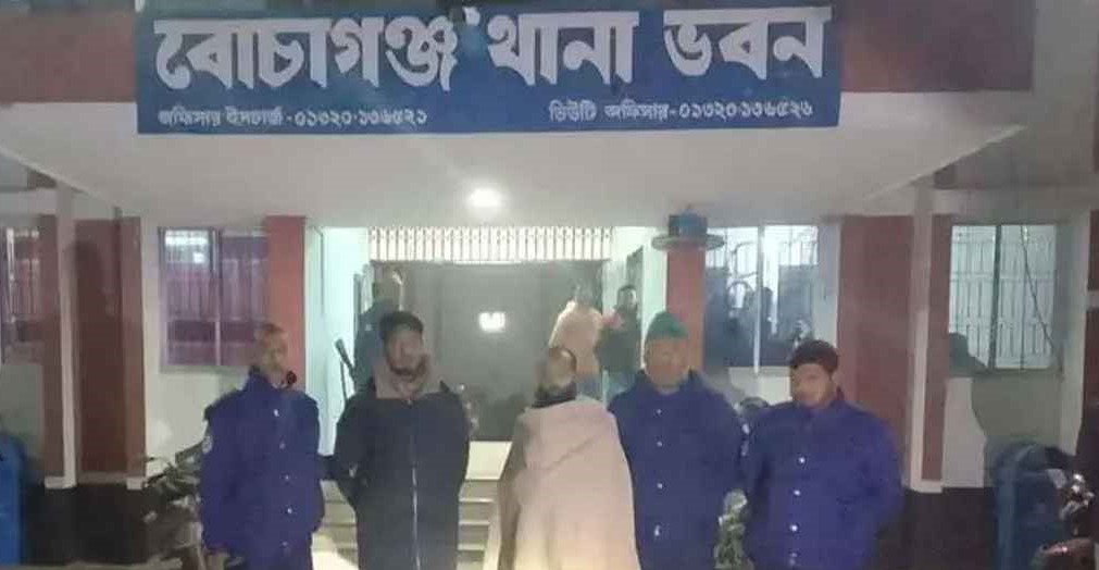 বাড়িতে ঢুকে চাঁদা দাবি, এনসিপি নেতাকে পুলিশে দিল এলাকাবাসী