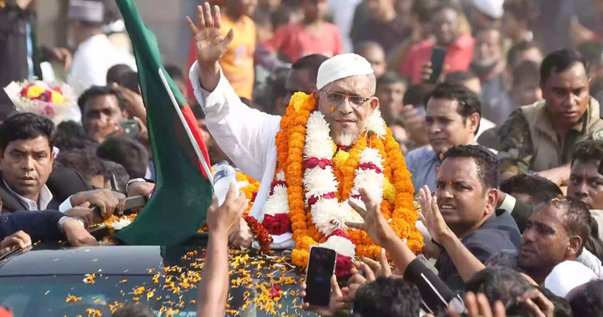 অস্ত্র মামলায় খালাস পেলেন লুৎফুজ্জামান বাবর