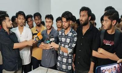 রংপুরে বৈষম্যবিরোধী ছাত্র আন্দোলনের গণ পদত্যাগ