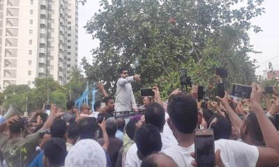 আন্দোলন স্থগিত করেছেন ইশরাক হোসেন
