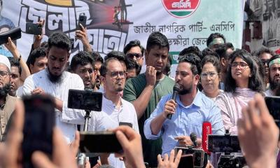চাঁদাবাজি ও সন্ত্রাসের পুরোনো রাজনীতিতে ফেরা সহজ হবে না
