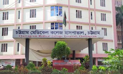 চট্টগ্রামে ৯তলা থেকে পড়ে প্রাণ গেল ২ শ্রমিকের