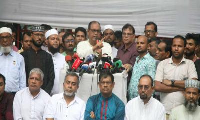 নির্বাচন ফেব্রুয়ারি মাস যেন ক্রস না করে: দুদু