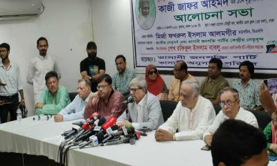 একাত্তরকে ভুলিয়ে দেওয়ার অনেক প্রচেষ্টা চলছে: ফখরুল 