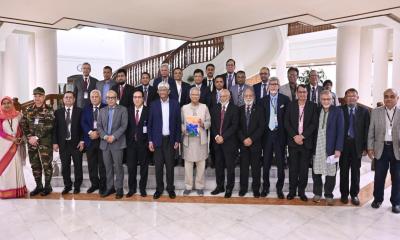 নবম জাতীয় বেতন কমিশনের প্রতিবেদন পেশ