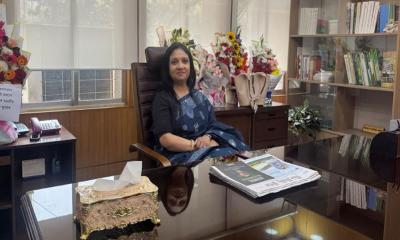 বাবার তিন দশক পর একই মন্ত্রণালয়ের প্রতিমন্ত্রী মেয়ে পুতুল