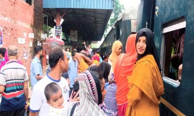 করোনা ভাইরাস প্রতিরোধে স্বাস্থ্যবিধি মেনে চলার পরামর্শ চিকিৎসকের