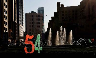 অপরূপ সাজে সেজেছে আমিরাত, ৫৪তম জাতীয় দিবস আজ