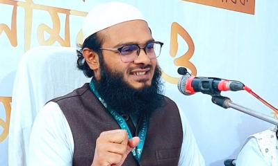 স্ত্রীর নির্যাতন মামলায় মামুনুর রশিদ কাসেমী গ্রেপ্তার