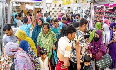 গাইবান্ধায় ঈদের বাজার জমে উঠেছে